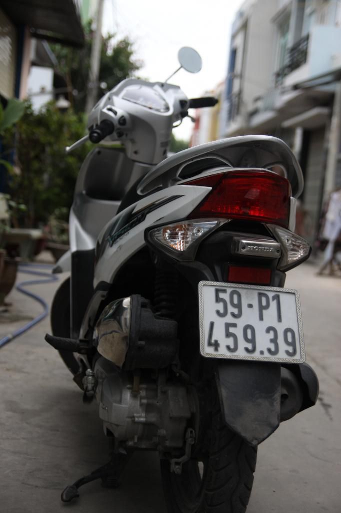 Cần bán vision màu trắng đời 2012 chính chủ - 2