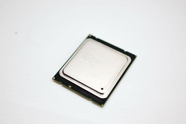 Intel-Core-i7-3930K.jpg
