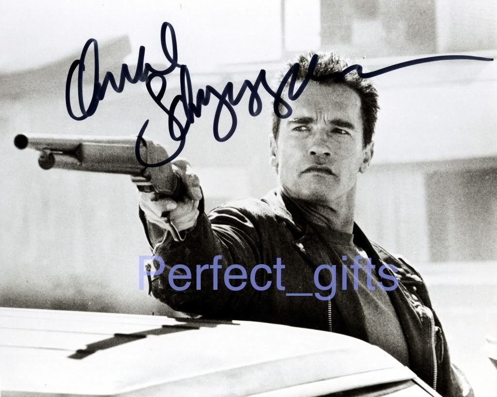 ARNOLD SCHWARZENEGGER SIGNED AUTOGRAPHED REPRINT 110